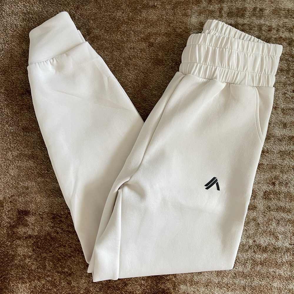 Alphalete Jogger Pants